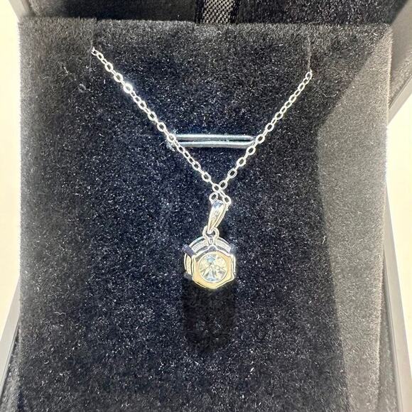 Moissanite Diamond Necklace 3 Ct Pendant Chain 18K S925 Round Cut Jewelry. - Picture 5 of 5